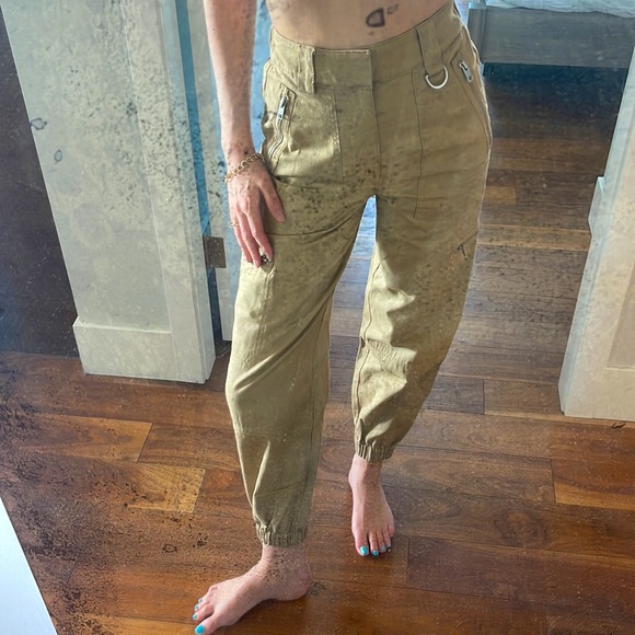 ARITZIA TNA Cargo Jogger Tan ‘XS’ - Picture 2 of 13